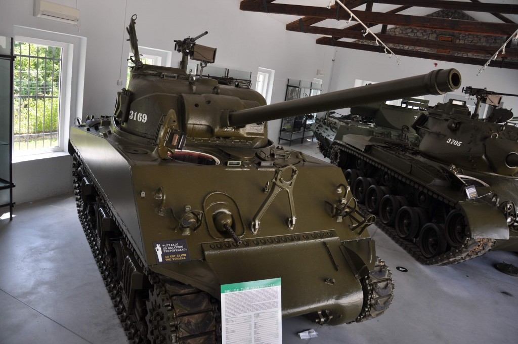 006 - M4A3 Sherman_1